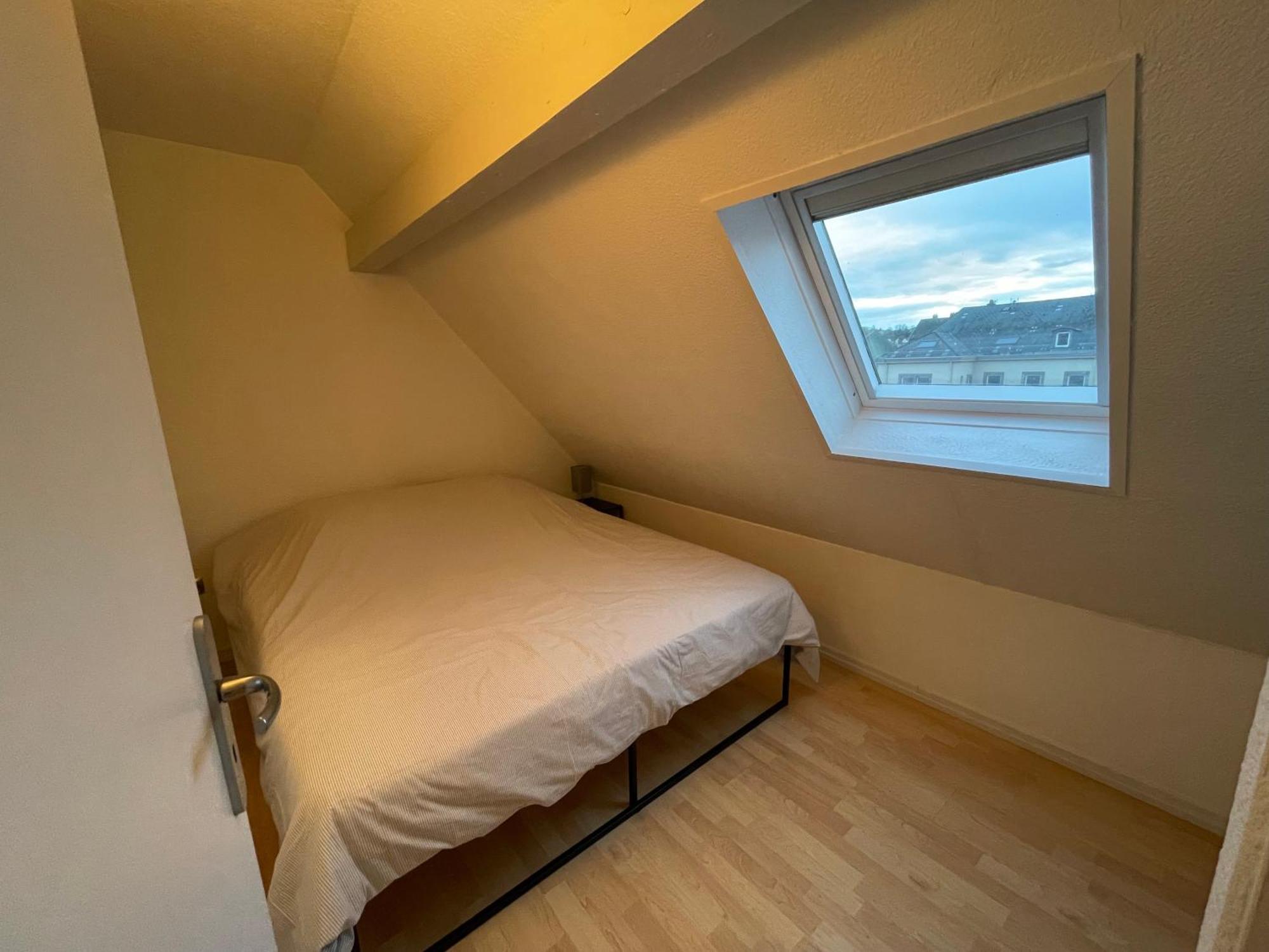 Fathala - Appartement Lumineux En Dernier Etage - Face A La Gare Routiere Sarrebourg Buitenkant foto